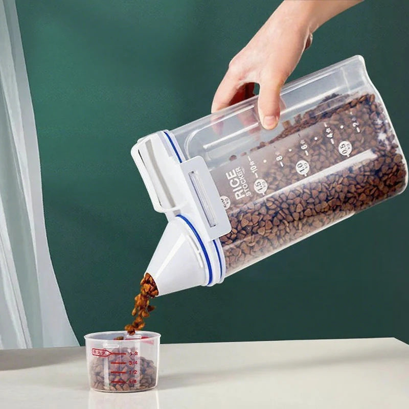 Airtight Pet Food Storage Container β 1.5kg/2kg with Measuring Cup (Dogs & Cats)